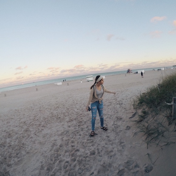 Meet your Posher, Rilee - Picture 1 of 1